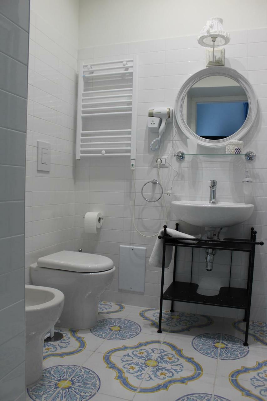 Il Giardino Dei Glicini Bed & Breakfast Ercolano Dış mekan fotoğraf